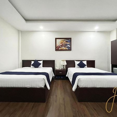 Joi Hospitality - Central Vung Tau Buitenkant foto